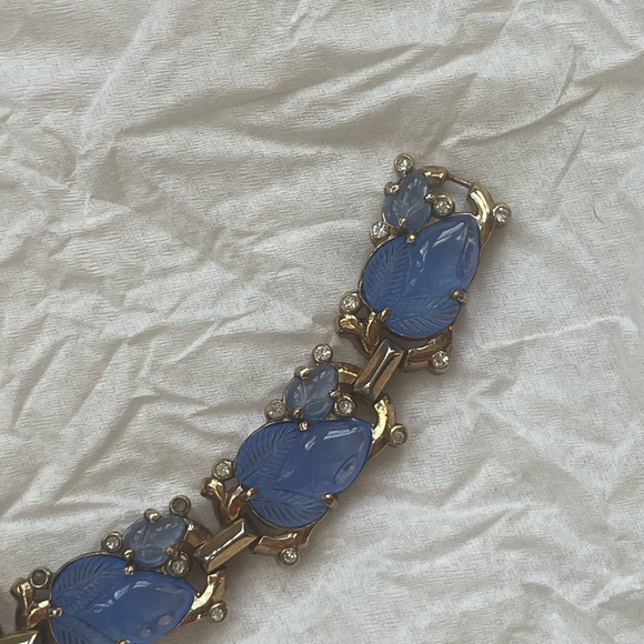 Vintage 1948 Trifari Fruit Salad Bracelet - Picture 13 of 14